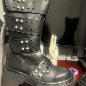 Dolls kill Platform boots